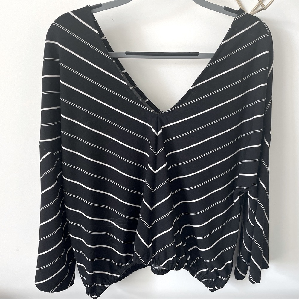 Black Cropped Express Top